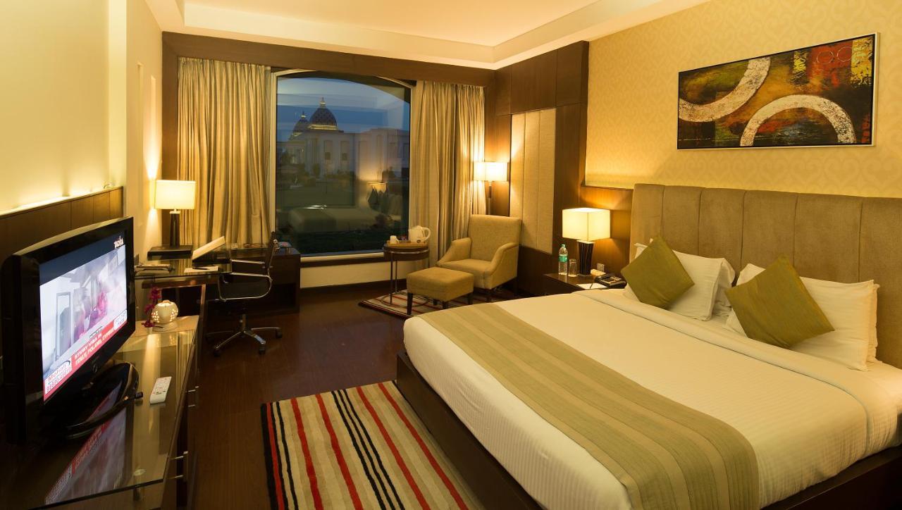 The Cabbana Resort & Spa Phagwara Exterior photo